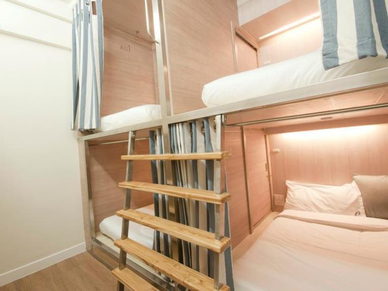 Boxpackers Pratunam Bangkok Luaran gambar